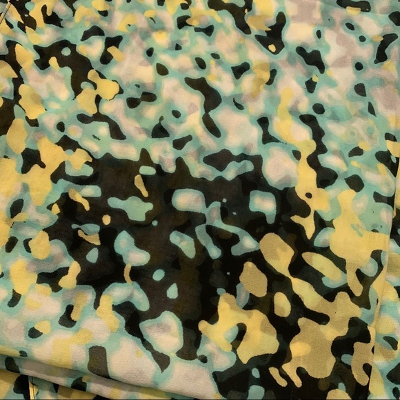 Calvin Klein Scarves x2 - Picture 2 of 6